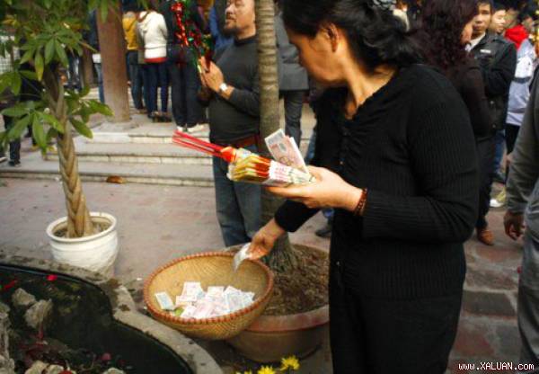 Những điều cần lưu ý khi đi chùa đầu năm