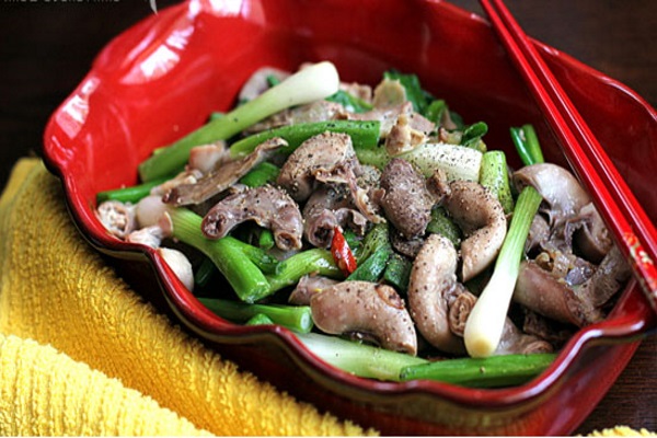 Trổ tài làm 8 món nhậu để chồng mát mặt với bạn bè