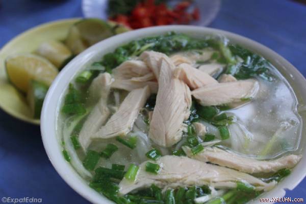 Khách Tây ‘rỉ tai’ nhau về món ăn ngon nhất Việt Nam