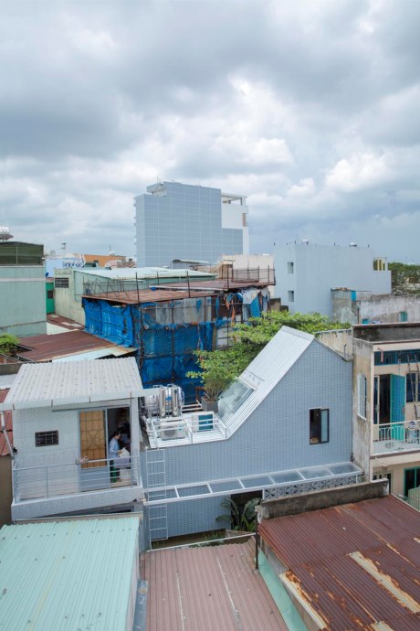“2.5 House” – Ngôi nhà nhỏ nhắn khi được chụp từ trên cao.