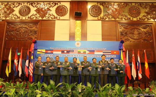 Các tư lệnh quốc phòng ASEAN sẽ cùng nhau thảo luận các biện pháp nhằm tăng cường sự hiểu biết lẫn nhau, lòng tin và hợp tác. (Ảnh: Phạm Kiên/Vietnam+)