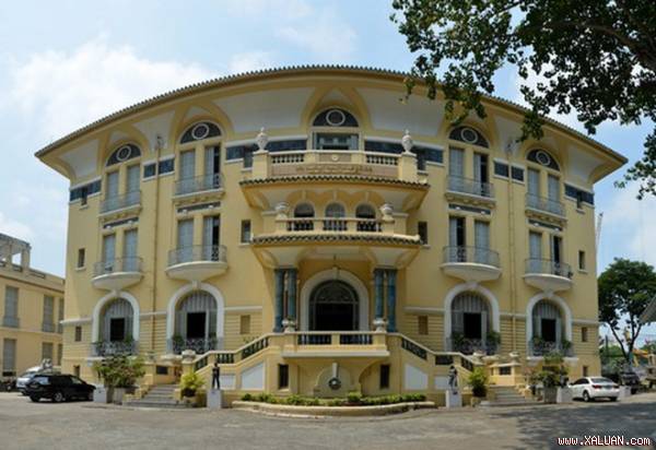 Cận cảnh dinh thự của huyền thoại địa ốc Sài Gòn xưa