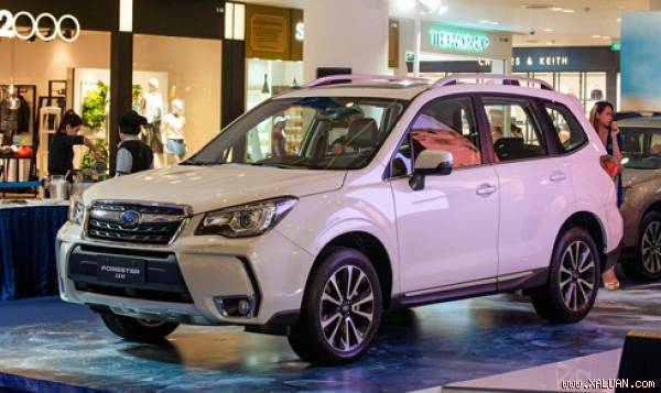 Forester 2.0XT có giá 1,6 tỷ đồng.