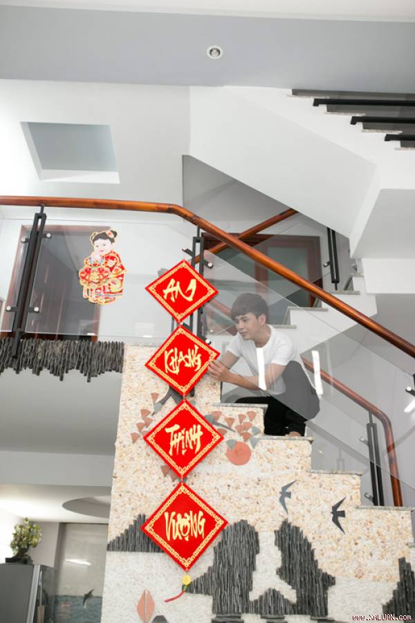 Căn nhà của nam ca sĩ “Con bướm xuân“ trị giá khoảng 2.5 tỷ ở nằm trên con hẻm yên tĩnh của đường Thống Nhất, quận Gò Vấp, TP. HCM.