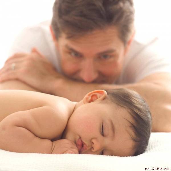 Sự hối hận muộn màng của người cha từ bỏ con trai chỉ vì tờ xét nghiệm ngoài ý muốn