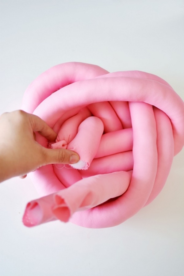 Làm gối xinh đến nỗi chẳng ai tin đấy là gối