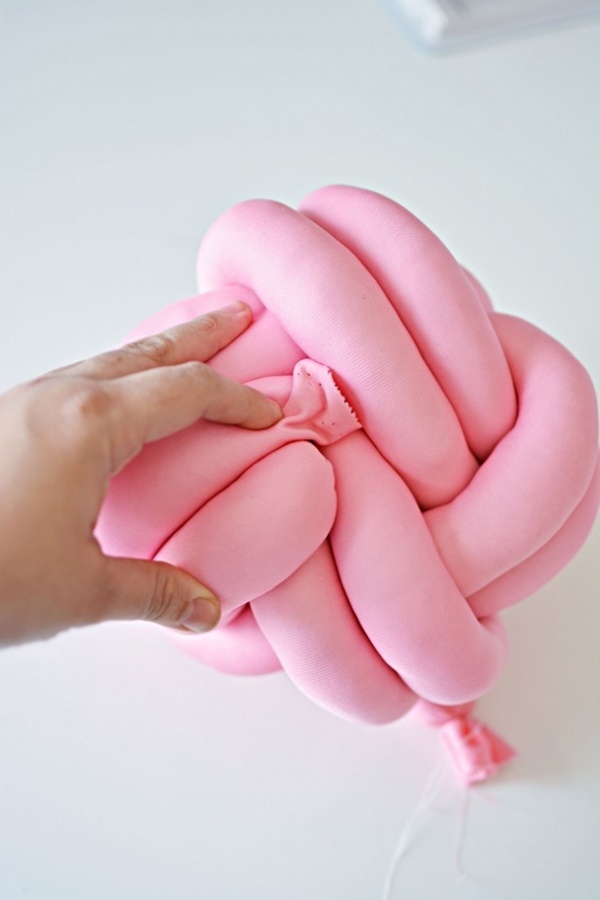 Làm gối xinh đến nỗi chẳng ai tin đấy là gối