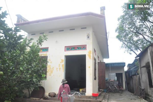 Xót xa gia đình ở Hà Nội hủy đám cưới để lo đám tang vì bão số 1 - Ảnh 2. Căn nhà ông Đúng đang sinh sống.