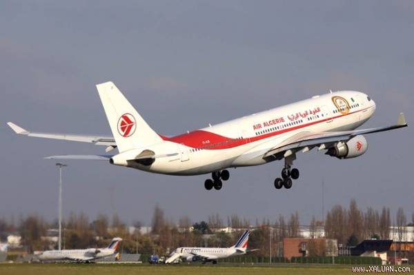 Máy bay của hãng Air Algerie báo nguy rồi biến mất bí ẩn
