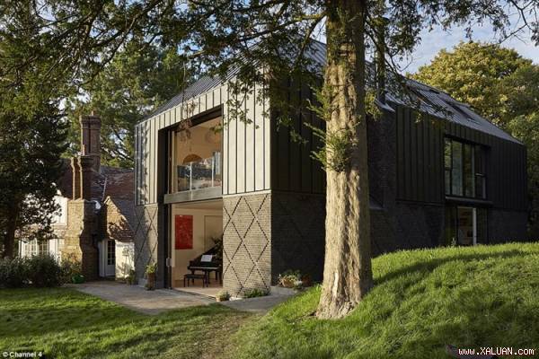 Thăm ngôi nhà đầy phòng bí mật cho các con ưa khám phá