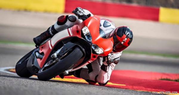 3581fbecb1eb0b.img Ducati Project 1408 siêu mô tô của đường đua