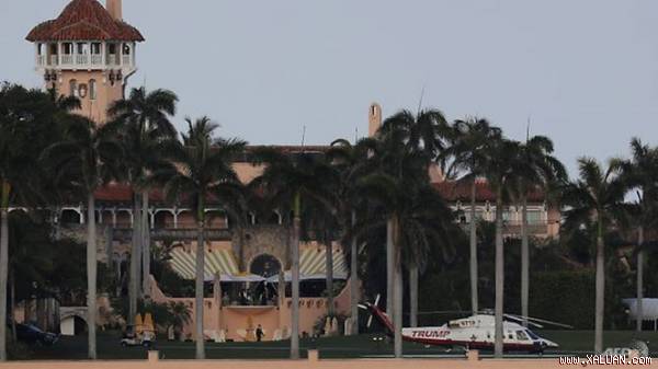 Trực thăng của Tổng thống Mỹ Donald Trump bên ngoài khu nghỉ mát Mar-a-Lago, bang Florida, hôm 8.4, khi ông có cuộc gặp với Chủ tịch Trung Quốc Tập Cận Bình