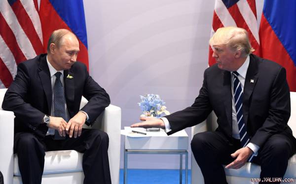 Ông Putin và ông Trump đã có cuộc gặp bên lề G20 để làm dịu căng thẳng. Tuy nhiên, hiệu quả của cuộc gặp chưa thực sự rõ nét. (Nguồn: Newsweek)