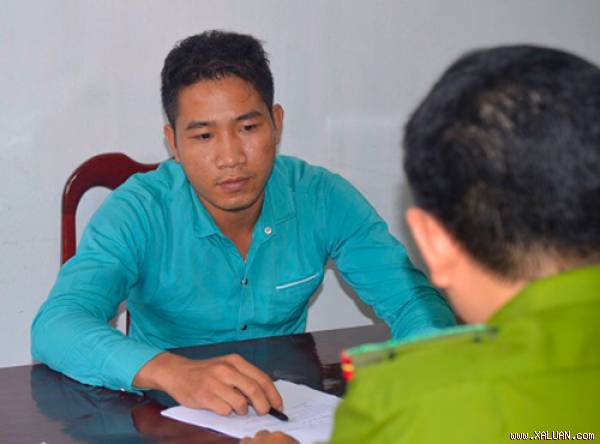  Nghi can Bé tại cơ quan điều tra.
