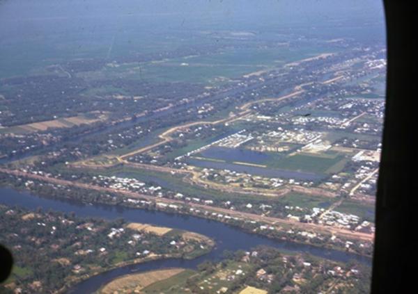 Vẻ đẹp kỳ vĩ của Cố đô Huế 1969 nhìn từ máy bay - Hình 8