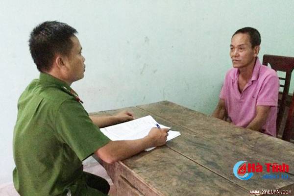 Hà Tĩnh: Không trả lại 6.000 đồng, bị bạn 