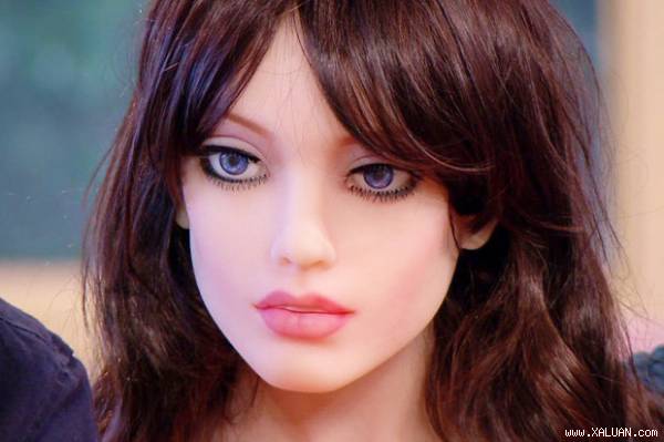 “Cô nàng“ Samantha sắp có khả năng nhận biết đàn ông tốt/xấu