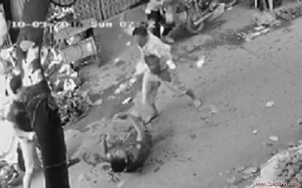 Khánh Hòa: Vào tù vì bênh vợ, chém hàng xóm