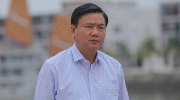  Ông Đinh La Thăng.