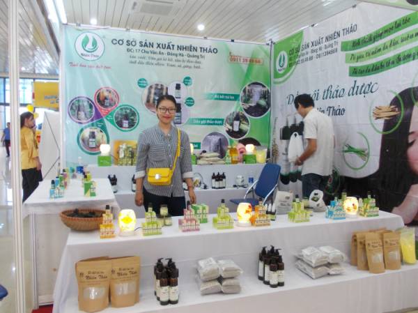 Hội chợ hàng Việt vừa được tổ chức cuối năm 2017 tại Đà Nẵng (Ảnh: MH)