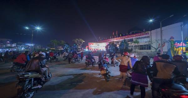 Khánh Hòa: Chiếu phim lưu động phục vụ người dân vui Xuân dịp Tết Mậu Tuất