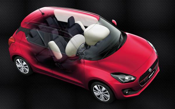 Biến thể cơ bản của Suzuki Swift không được trang bị nhiều. Ảnh: Suzuki