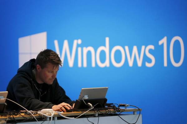 Windows 10 chứa lỗ hổng bảo mật nghiêm trọng vừa được Google công khai ẢNH: REUTERS
