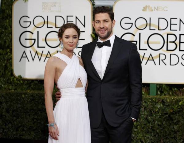 Emily Blunt cùng chồng tại lễ trao giải Quả cầu vàng lần thứ 72 ẢNH: