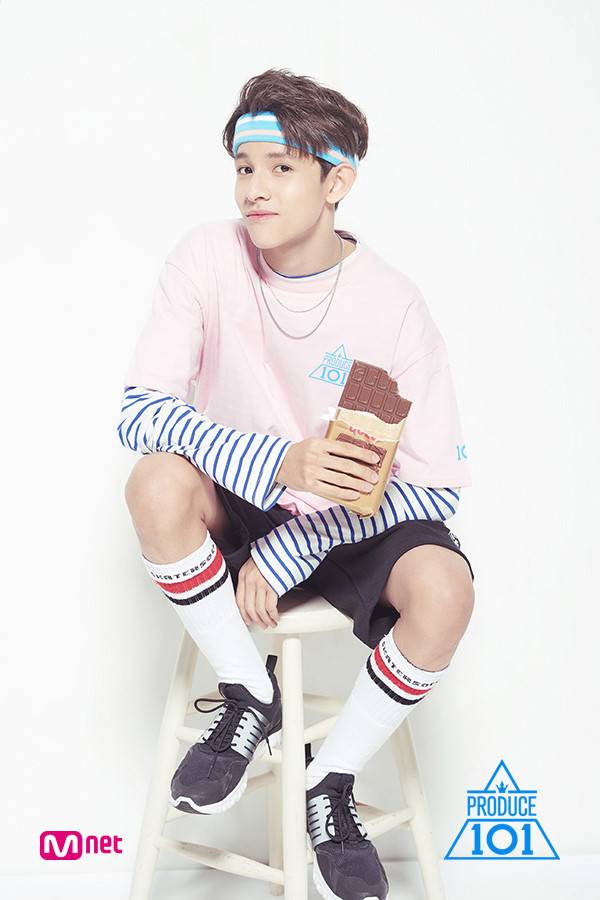 Gu thời trang đậm chất hip-hop của ‘hoàng tử lai’ Kim Samuel