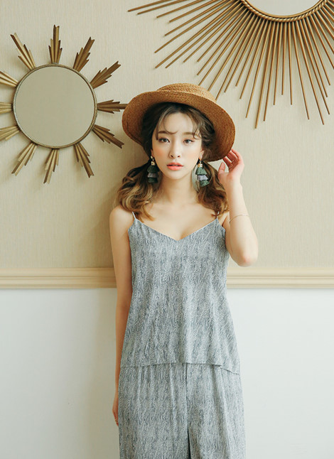 Bí quyết phối đồ với mũ cói chuẩn đẹp để ai cũng ngắm nhìn bạn