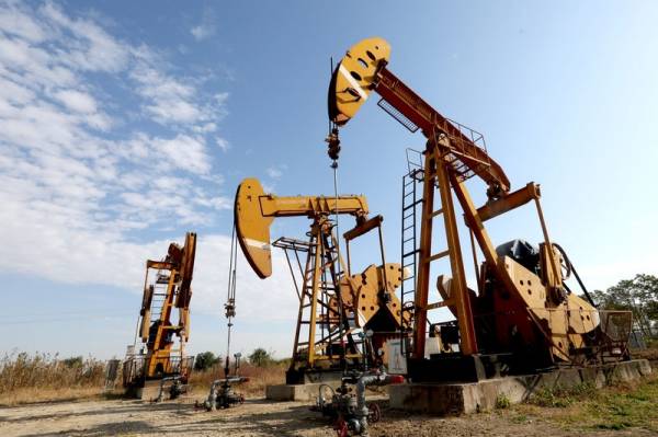Triển vọng giá dầu tuần 11 – 15/6: Bị phủ bóng lo ngại OPEC tăng sản lượng