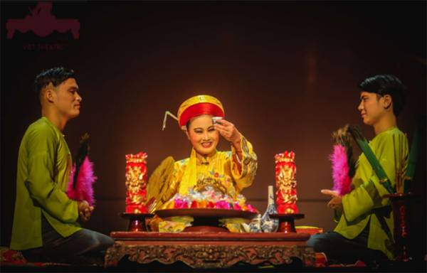 Vở Tứ phủ là sản phẩm du lịch lấy cảm hứng từ đạo Mẫu
