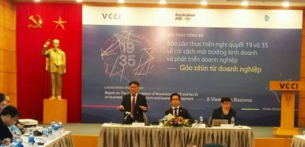 Improving business environment and business development. Photograph: Van Giap / BNEWS / VNA