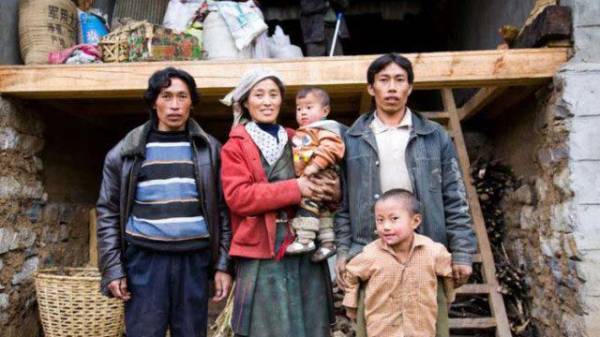 Một số ngôi làng xa xôi ở Nepal vẫn duy trì chế độ đa phu.