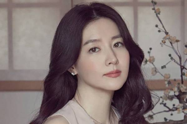 Cứ nhìn điểm này của người phụ nữ là biết ngay có phúc báo hay không