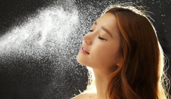 Công dụng tuyệt vời của xịt khoáng đối với da mặt