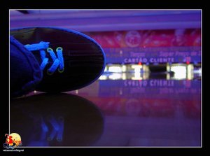 images1493426_Bowling_by_anlis.JPG