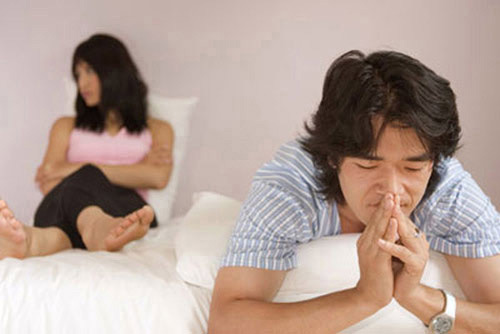 Anh giấu tôi tuổi thật và việc đã có con riêng