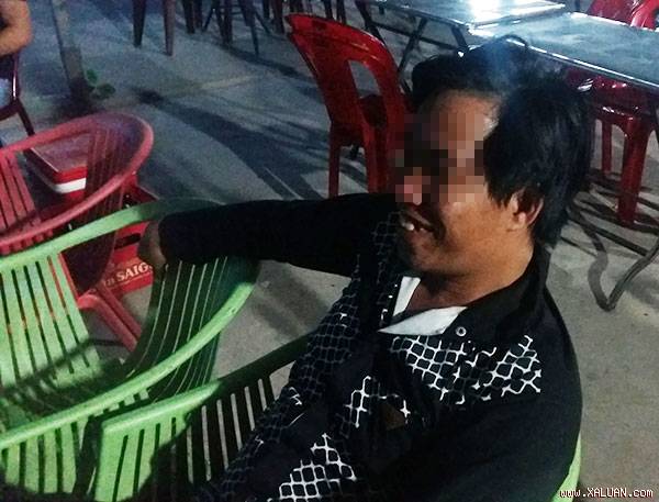 Rốt cuộc, ngủ chung hàng đêm với 3 người phụ nữ, qua 6 tháng kết hôn anh T. vẫn là trai tân!