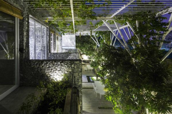 Ngắm khu vườn 600m² xanh mướt mát, đẹp như thơ ở Quận 9 trên báo Tây - Ảnh 19.