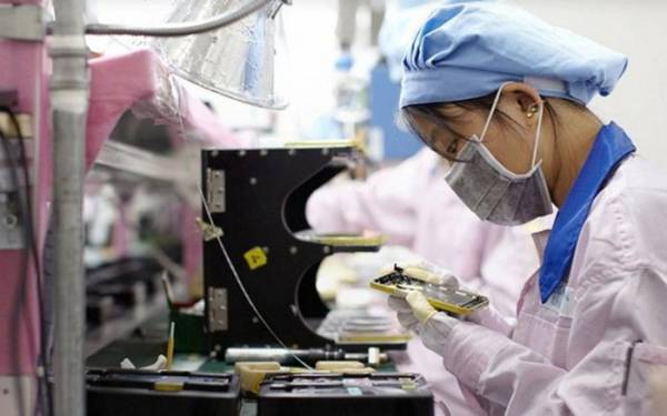 Chuỗi cung ứng của Apple ‘ngấm đòn’ vì iPhone ế