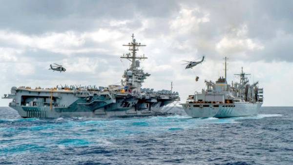 Mỹ lo lắng Iran có kế hoạch tấn công lực lượng Hải quân của mình ở Trung Đông.