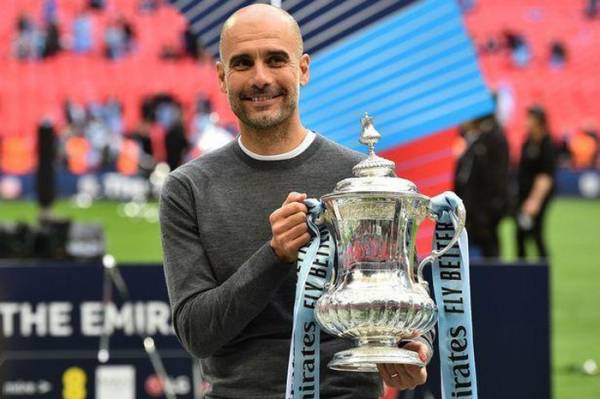 Pep Guardiola tuyên bố, giành được cú ăn ba như Man City khó hơn nhiều so với chiến thắng danh hiệu Champions League
