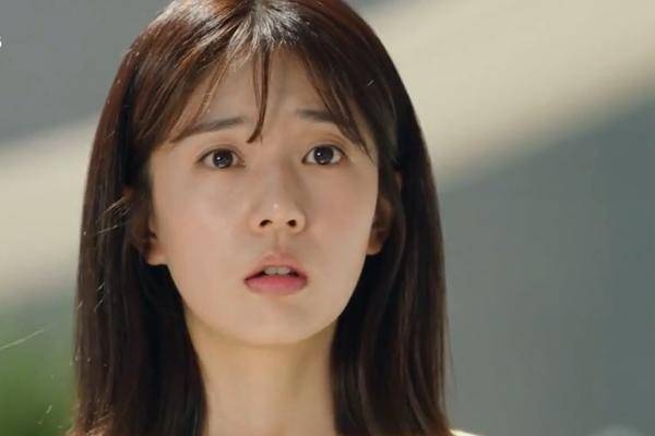 Thương vụ ái tình (Phần 13) :Bà Ngân nhướng mày, lạnh nhạt nói, rồi hất tay Đỗ Quyên ra