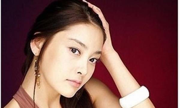 Vụ nữ diễn viên bị ép tiếp khách 100 lần chính thức khép lại vĩnh viễn