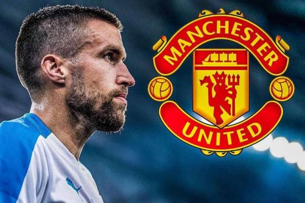 MU đang có ý định đưa Strootman về Old Trafford