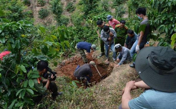 Lâm Đồng: Sát hại 3 bà cháu rồi chôn xác phi tang