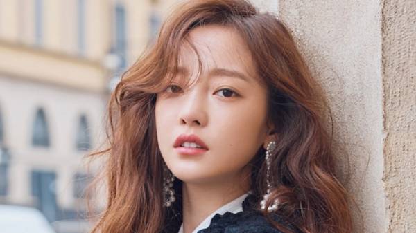 ‘Búp bê xứ Hàn’ Goo Hara đã tỉnh lại sau 2 ngày hôn mê vì tự tử