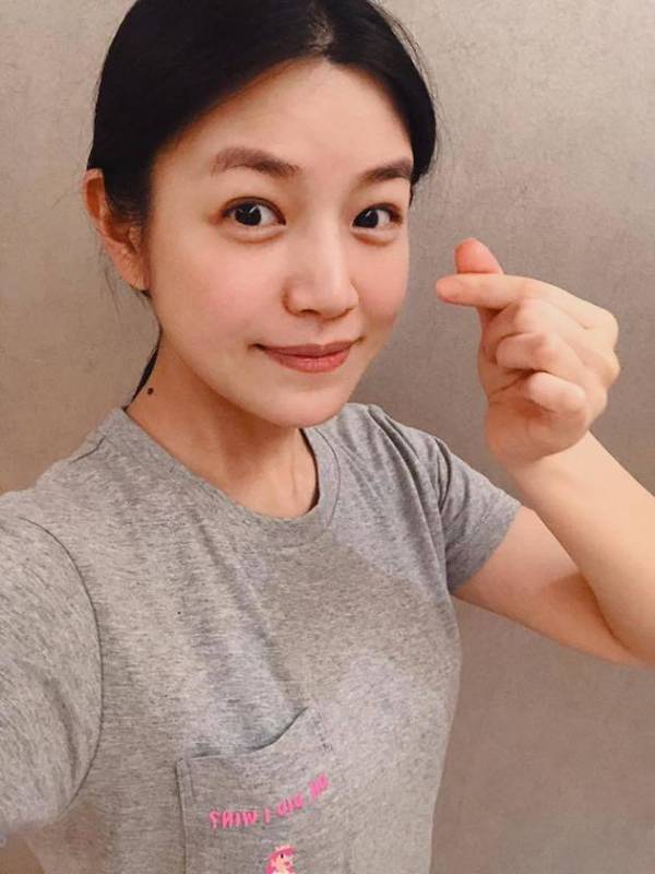 Trần Nghiên Hy quyết tâm giảm cân vì bị chê béo.