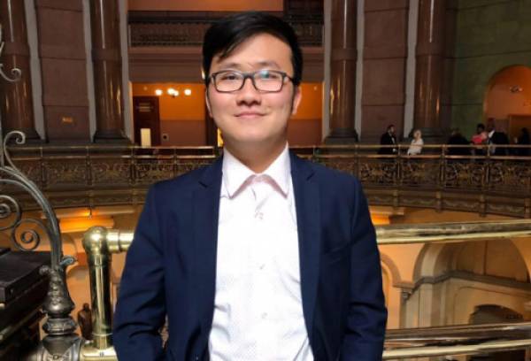 Anh Lưu Phong Trường